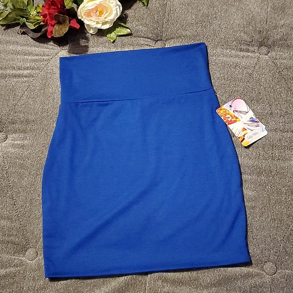 Lily White mini skirt